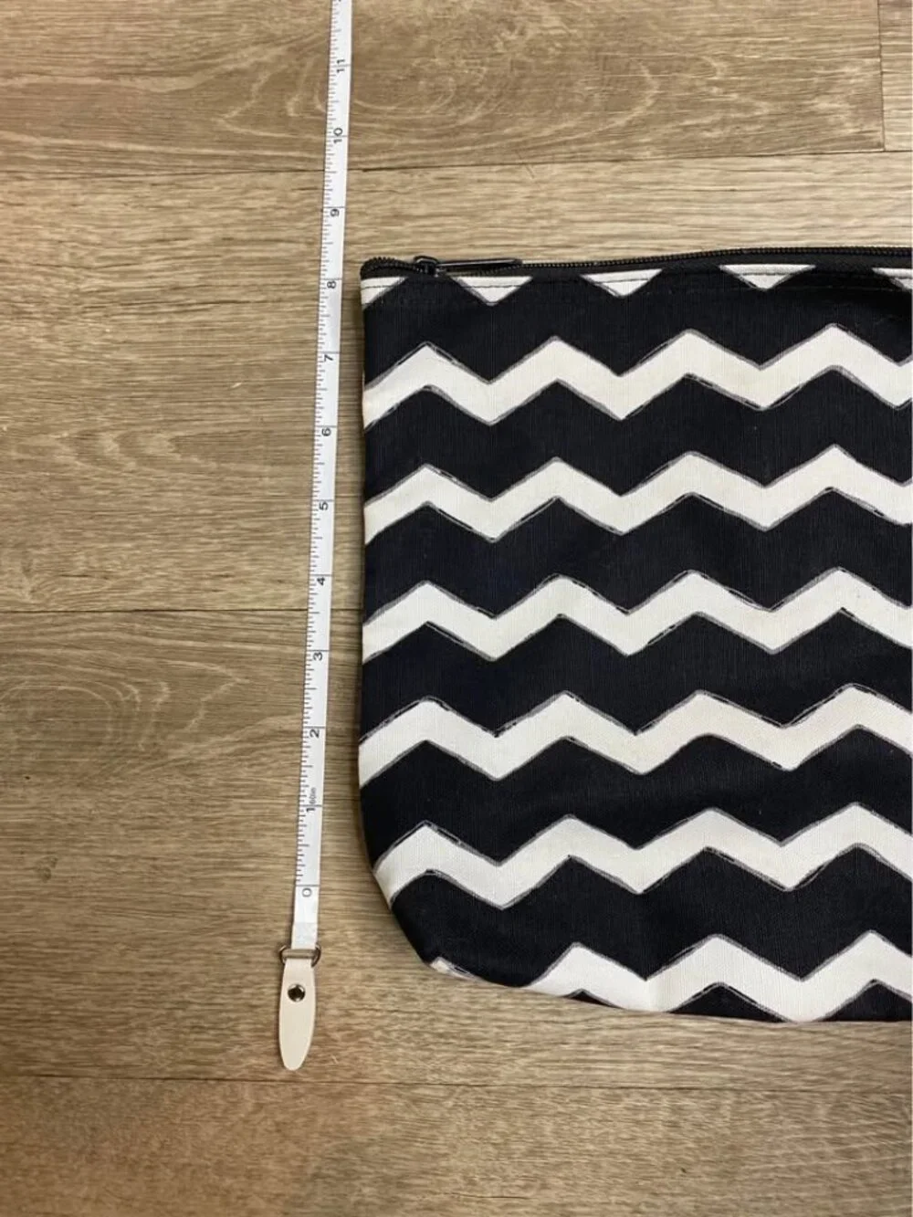 Thirty-One Zipper Pouch Large – Black & White Chevron Bag Organizer